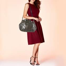 مملوكة مسبقًا Gucci Beige/Black GG Crystal Coated Canvas Hysteria Hobo