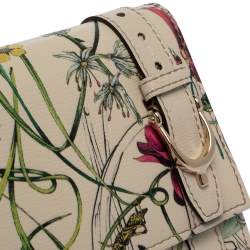 مملوكة مسبقًا محفظة كونتيننتال غوتشي نايس جلد أوف وايت مورد مطبوع