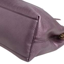 Pre Owned حقيبة يد توتس غوتشي سوهو جلد بنفسجي ميتاليك بسلسلة متوسطة 