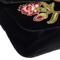 مملوكة مسبقًا Gucci Black Love Embroidered Matelassé Velvet Medium GG Marmont Shoulder Bag