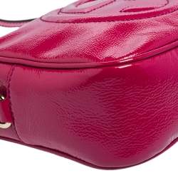 Pre Owned Gucci Pink Patent Leather Small Soho Disco Crossbody Bag