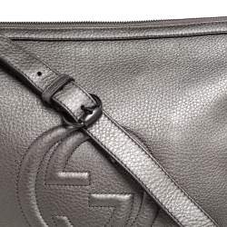 Pre Owned Gucci Metallic Grey Leather Soho Small Messenger Bag