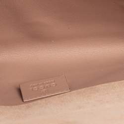 مملوكة مسبقًا Gucci Nude Micro Guccissima Patent Leather Broadway Clutch