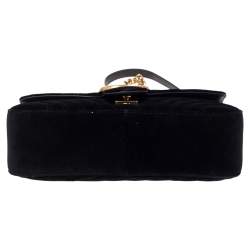 مملوكة مسبقًا حقيبة كتف غوتشي مارمونت جلد ماتيلاس أسود صغيرة 