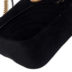 مملوكة مسبقًا حقيبة كتف غوتشي مارمونت جلد ماتيلاس أسود صغيرة 