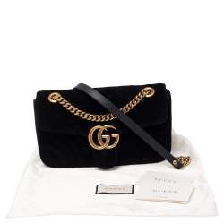 مملوكة مسبقًا حقيبة كتف غوتشي مارمونت جلد ماتيلاس أسود صغيرة 