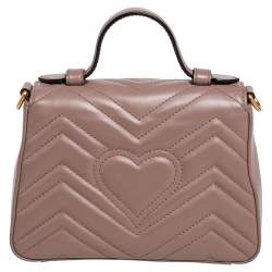 Pre Owned حقيبة غوتشي مارمونت جلد ماتيلاس بيج مزينة شعار الماركة جي جي يد علوية صغيرة