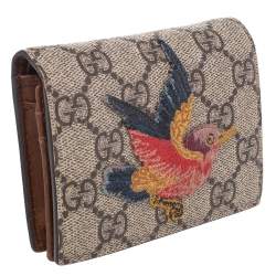 مملوكة مسبقًا Gucci Beige GG Supreme Canvas Limited Edition Bird Embroidered Bifold Card Holder