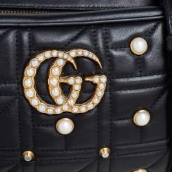 مملوكة مسبقًا Gucci Black Quilted Leather Small Studs and Pearl Embellished GG Marmont Crossbody Bag