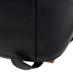 Pre Owned Gucci Black Matelassé Leather GG Marmont Backpack
