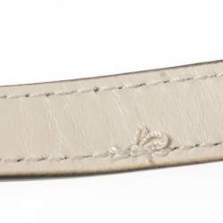 مملوكة مسبقًا حقيبة غوتشي ميني ويب سيلفي جلد أوف وايت  بيد علوية