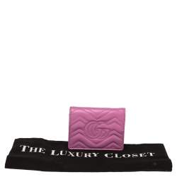 مملوكة مسبقًا  حافظة بطاقات غوتشي مارمونت جي جي جلد ماتيلاس وردي