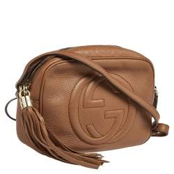 مملوكة مسبقًا حقيبة كروس غوتشي سوهو ديسكو بني فاتح صغيرة 