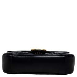 مملوكة مسبقًا حقيبة كتف غوتشي جي جي مارمونت جلد ماتيلاس أسود صغيرة 