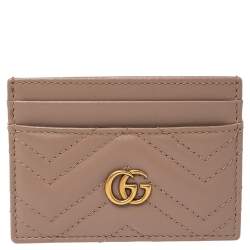 مملوكة مسبقًا حافظة بطاقات غوتشي مارمونت جلد ماتيلاس بيج مزينة جي جي 