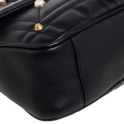 مملوكة مسبقًا Gucci Black Matelassé Leather Small GG Marmont Shoulder Bag