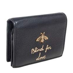 مملوكة مسبقًا Gucci Black Leather Blind For Love Bee Accent Bifold Wallet