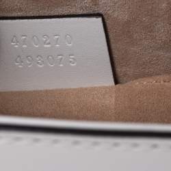 مملوكة مسبقًا حقيبة غوتشي "سيلفي" جلد كريمي يد علوية سلسلة ويب صغيرة