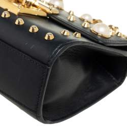 Pre Owned حقيبة كتف غوتشي قفل مرصع لؤلؤ صغيرة جلد أسود