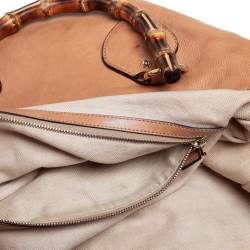 Pre Owned Gucci Beige Leather Medium Bamboo Shopper Tote