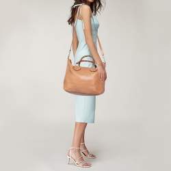 Pre Owned Gucci Beige Leather Medium Bamboo Shopper Tote