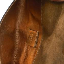 مملوكة مسبقًا Gucci Gold Leather Lady Buckle Clutch