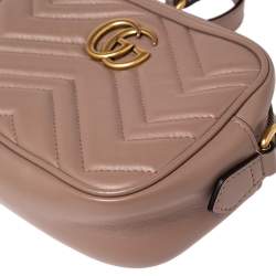 مملوكة مسبقًا حقيبة كاميرا كروس غوتشي مارمونت جي جي جلد مبطن بيج