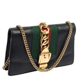 Pre Owned Gucci Black Leather Super Mini Sylvie Wallet On Chain