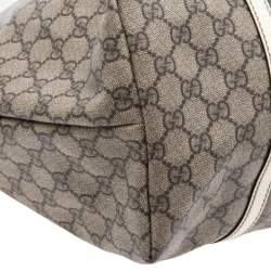 Pre Owned حقيبة يد توتس غوتشي جوي جلد لامع وكانفاس جي جي سوبريم بيج/أبيض كبيرة