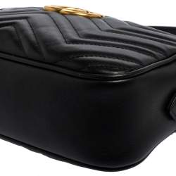 مملوكة مسبقًا Gucci Black Matelassé Leather GG Marmont Shoulder Bag