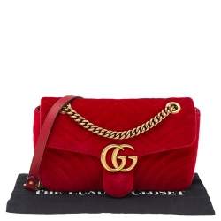 Pre Owned حقيبة كتف غوتشي مارمونت جي جي صغيرة قطيفة مبطن أحمر