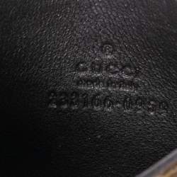 مملوكة مسبقًا Gucci Green Glossy Microguccissima Leather Card Holder