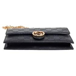 مملوكة مسبقًا Gucci Black Guccissima Leather GG Wallet On Chain