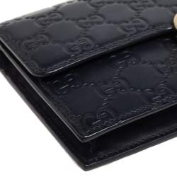 مملوكة مسبقًا Gucci Black Guccissima Leather GG Wallet On Chain