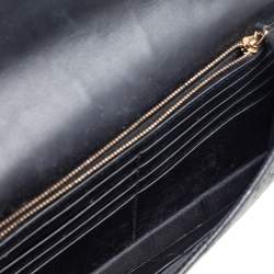 مملوكة مسبقًا Gucci Black Guccissima Leather GG Wallet On Chain