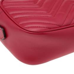 Pre Owned Gucci Red Matelassé Leather Small GG Marmont Crossbody Bag