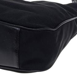 Pre Owned Gucci Black Nylon and Leather Bamboo Handle Hobo