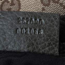 Pre Owned Gucci Beige/Olive Green GG Canvas and Leather Bamboo Bar Hobo