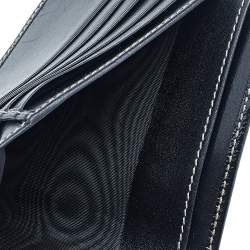 مملوكة مسبقًا محفظة غوتشي جي جي ويب بريت جلد أسود لامع مضغوطة