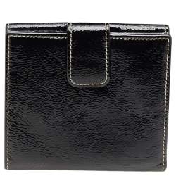 مملوكة مسبقًا محفظة غوتشي جي جي ويب بريت جلد أسود لامع مضغوطة