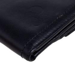 مملوكة مسبقًا Gucci Black Leather Hysteria Compact Wallet