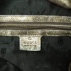 مملوكة مسبقًا حقيبة هوبو غوتشي هيستيريا جلد أخضر ميتالك