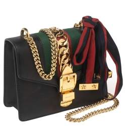 Pre Owned حقيبة كروس غوتشي سيلفي جلد أسود بنمط ويب بسلسلة صغيرة