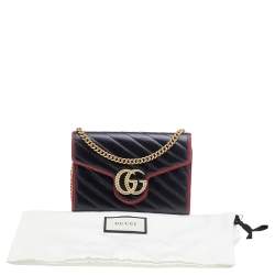 مملوكة مسبقًا Gucci Black/Red Leather GG Marmont Torchon Wallet On Chain