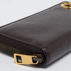 Pre Owned محفظة غوتشي GG جلد بني بسحاب محيط