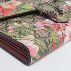 مملوكة مسبقًا Gucci Multicolor GG Supreme Canvas and Leather Blooms Dionysus Wallet On Chain