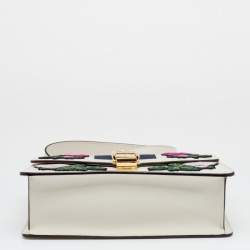 مملوكة مسبقًا حقيبة كتف غوتشي سيلفي جلد أوف وايت صغيرة