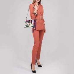 مملوكة مسبقًا حقيبة كتف غوتشي سيلفي جلد أوف وايت صغيرة