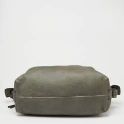 Pre Owned Gucci Grey Leather Medium Bamboo Bar Shoulder Bag