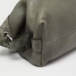 Pre Owned Gucci Grey Leather Medium Bamboo Bar Shoulder Bag